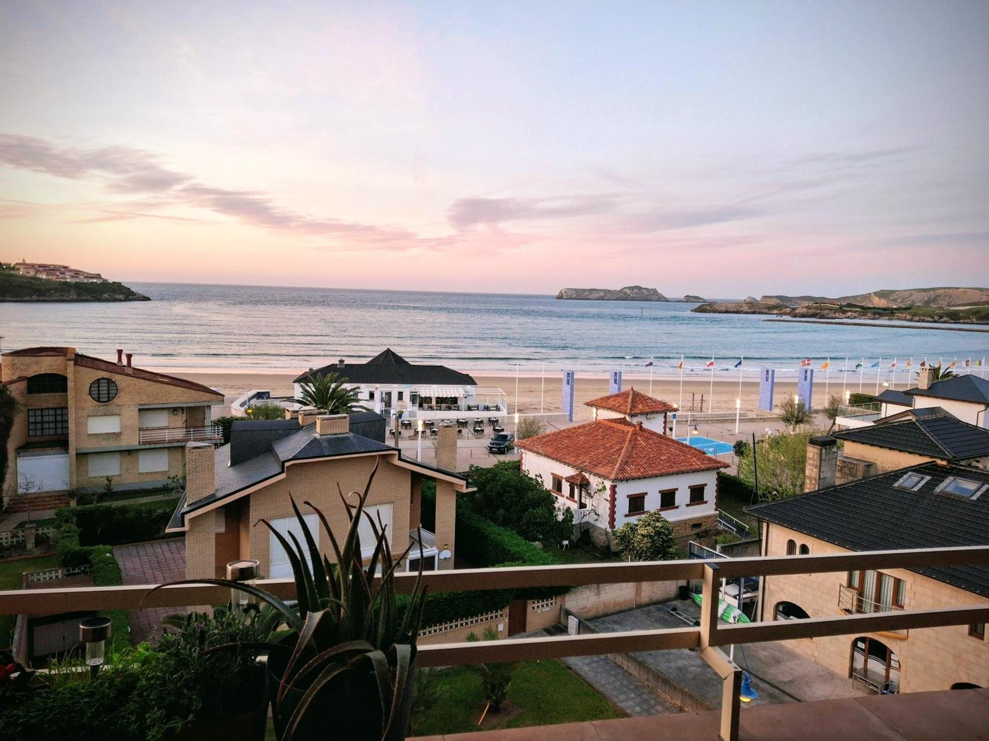 Dona Carmen Playa Boutique Διαμέρισμα Suances Εξωτερικό φωτογραφία